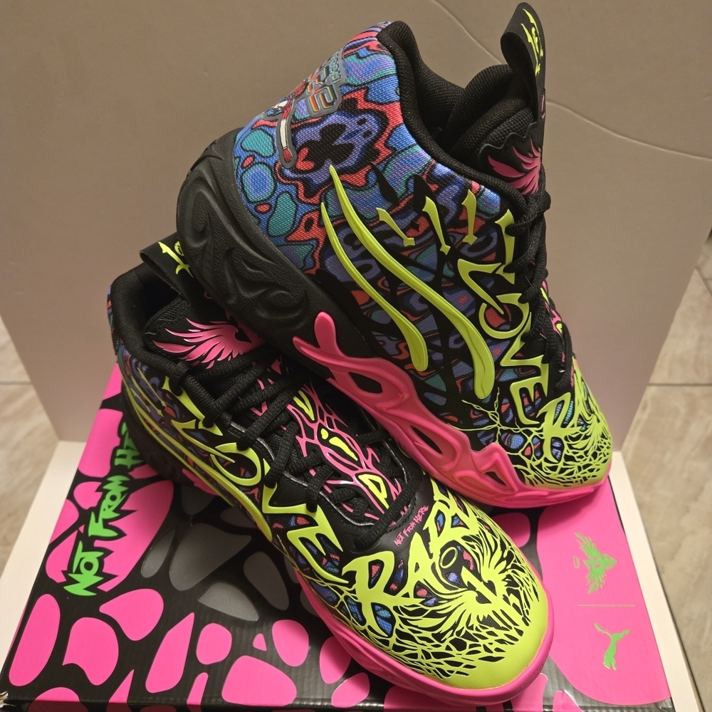 PUMA LAMELO BALL MB 04 HEEM BLACK-LUMINOUS PINK SIZE 10 US